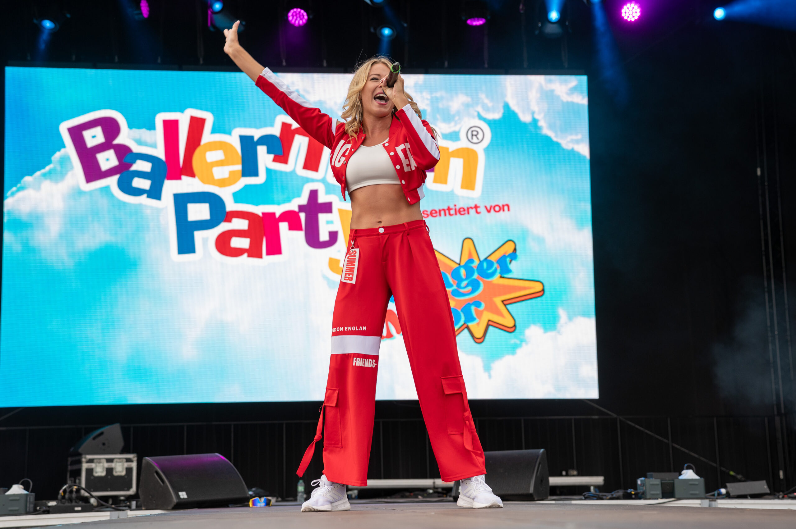 Wetschen Steht Kopf: Originale Ballermann Party Von Schlager AMoor